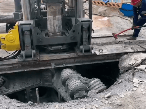 raise boring machine